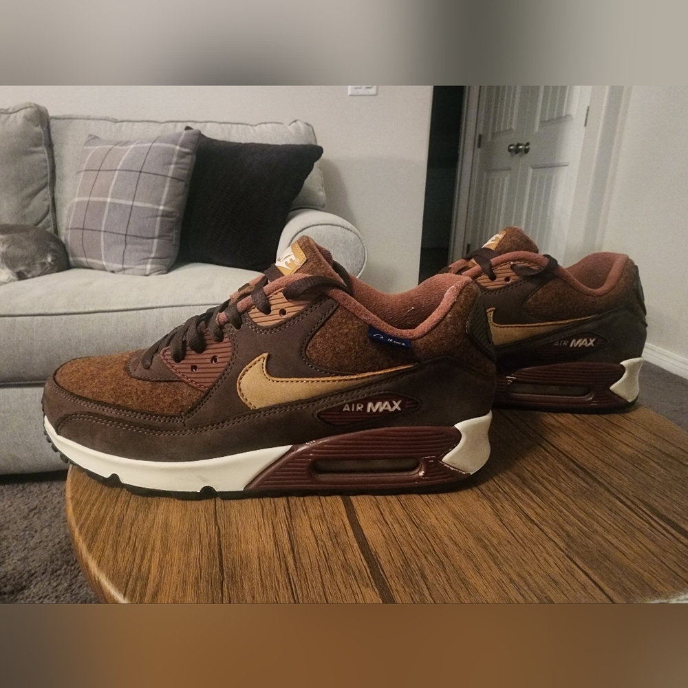 Men's Nike Air Max Pendleton - Picture 2 of 5